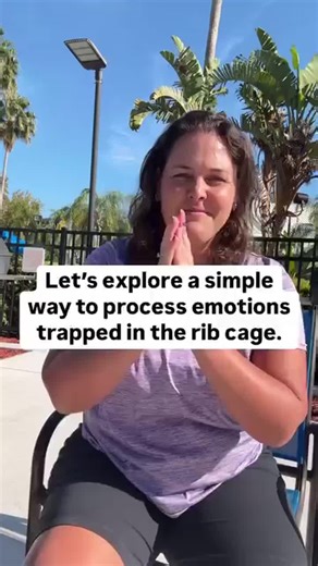 Your rib cage holds more than physical tension. In many healing systems, this area is linked to unprocessed emotion. Grief. Anger. Frustration. Guilt. When emotions don’t get expressed or resolved, the body stores them. And the rib cage is a common holding place. This is why tight ribs often come with: • shallow breathing • bloating or digestion issues • PMS or hormonal shifts • irritability or emotional overwhelm • a constant feeling of being “stuck” When flow slows, tension builds. Physically 