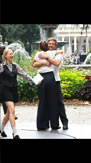 Pacey and Joey in their 𝐻𝒶𝓅𝓅𝓎 𝐻𝑜𝓊𝓇𝓈 era!⁠⁠'Dawson's Creek' alums Katie Holmes and Joshua Jackson