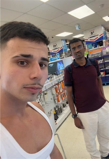 Meet My Mate: A Friendly Chat