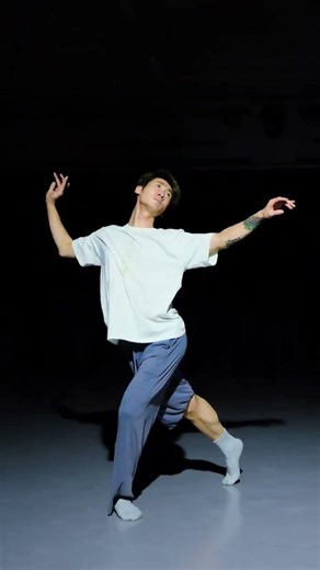 Spring warm sun walk slowly#Daily dance practice check-ins#Original choreography#Youth Cre