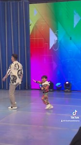 Playtime with Kuya Vhong, Argus, Jaze, Kulot, Imogen, at Kulot! | It's Showtime