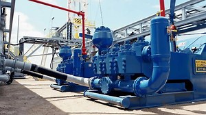 [Hot Item] F Series Triplex Mud Pump 500-1600HP with Providing of Wearing Parts for Oil Field