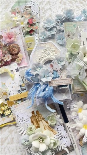 Hi! I am Olga! I am a cardmaker, based in UK 🌸