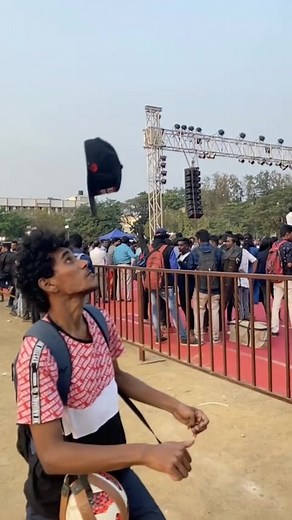 cap tricks 😍 #captrick #hattrick #hattricks #dance #dancemonkey #dancewithme #love #trending #wow #tiktokindia #tamil #chennai #quarantine #vibes