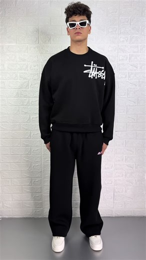 ‏الاوت فيت عندنا ف الاستور تقدر تطلب