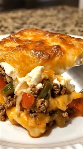 John Wayne Casserole 🥩🧀 Don't Lose This RECIPE 😍 Recipe in 💬 👇 | Cooking & Baking