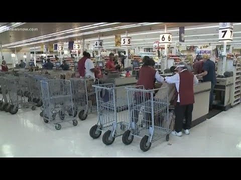 Veterans get more access to commissary and other services on military bases