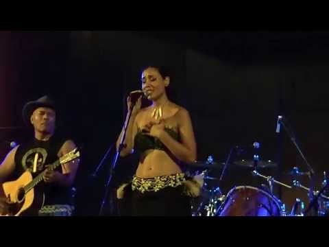 Te Vaka - "Loimata E Maligi" Live in Gainesville, Florida