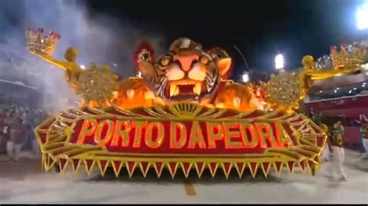 Primeiro ano que me aventurei em desenhar carro no PC (Só fazia a mão) pro Jaime. Sabia nem renderizar direito. Tinha peça que não modelava, desenhava a mão e depois montava kkk