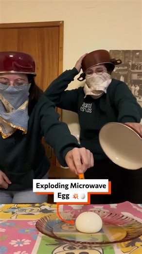 Exploding microwave egg 🥚💥 | Twisted