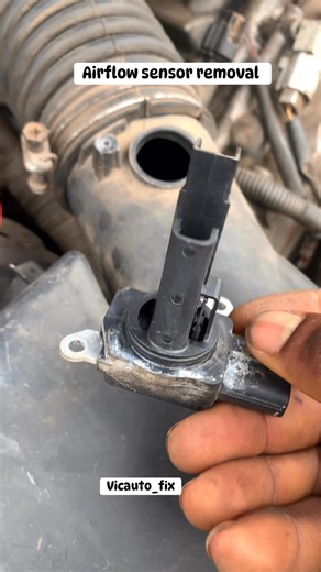 Airflow meter sensor An air flow meter sensor, commonly known as a Mass Air Flow (MAF) sensor in vehicles, measures the amount (mass) of air entering an engine to ensure the correct air-fuel mixture for efficient combustion and performance. They are also used in various industrial and HVAC applications. Types of Air Flow Sensors The main types of air flow sensors for automotive applications use different operating principles: Hot-Wire Mass Air Flow (MAF) Sensor Description: This is the most comm