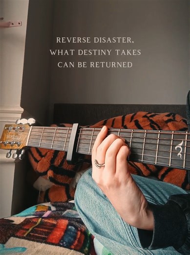 a commission I wrote for @TallewellynComics and her wonderful characters. This was so fun to write, I love hearing other people's stories #folksong #originalsong #indiemusic