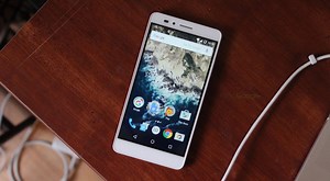 CyanogenMod 13 nightlies now available for Honor 5X and ZenPad 8.0 users