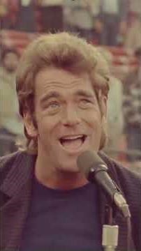 Huey Lewis & The News perform the National Anthem (July 4th, 1980s) #shorts