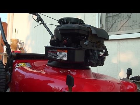 How to REBUILD a Briggs and Stratton lawnmower carburetor REPLACE diaphragm FUEL pump problem