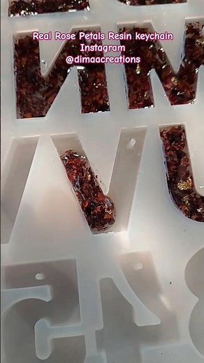 V alphabet resin art ❤️#diy#resin#resinart