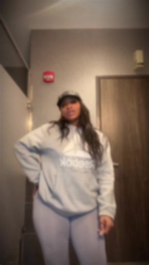 BrittBratt2.02 (@brittbratt2.02)’s videos with Magic - Charlie Wilson