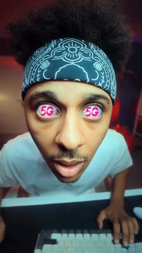 BILAL FADILI on Instagram: "🚀 5G Ooredoo! is here in Algeria When speed meets energy ⚡ we step into a new era faster, smoother, more powerful 🔥 Ooredoo born for 5G @ooredooalgerie"