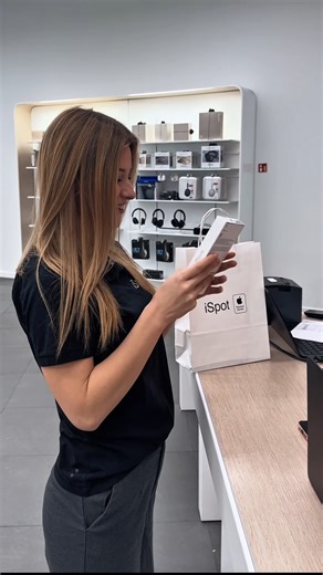 Nowy telefon co roku bez pełnych kosztów zakupu? 👀 Sprawdź upgrade od iSpot! 💚 #ispot | iSpot Apple Premium Partner