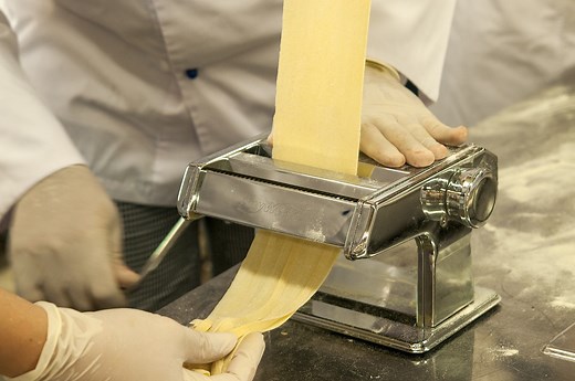 Top 5 des meilleures machines à pâtes en 2026 🍝 : trouvez la vôtre !