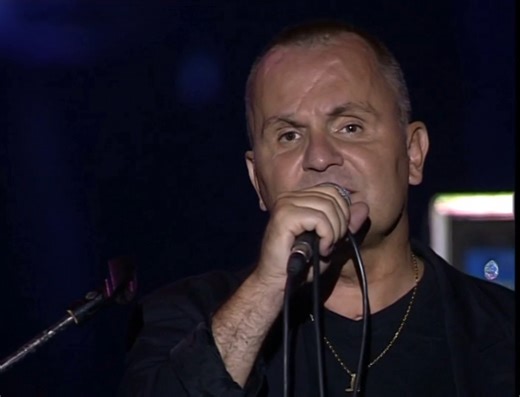 694K views · 20K reactions | Kamaráti, dnes obrovský megahit: LÁSKA MOJA  #vidimesa #brno #ostrava #kosice #nitra #praha #eden #kamarati ELÁN 70 (Brno) ELÁN 70 (Ostrava) ELÁN 70 (Košice) ELÁN 70 II. (Košice) PRIDANÝ KONCERT ELÁN & Kamaráti ELÁN & Kamarádi [Eden] | ELÁN | Facebook