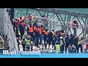 Migrants arrive in UK after Labour minister claimed most small boat arrivals were women & children
