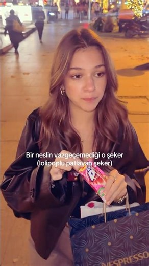 BİR NESLİN VAZGEÇEMEDİĞİ ALIŞKANLIK 🍭 #shorts #özümyıldızeli #lollipop #childhood #mood