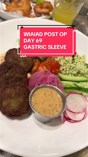 Not every day is perfect. Yesterday was about making the best choice while out! ✨ #wls #vsg #gastricsleeve #bariatricsurgery #gastricsleevecommunity