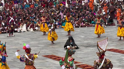 Garuda Dance Performance at Raksha Mangcham Festival