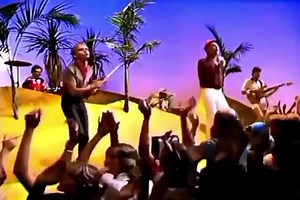 208K views · 10K reactions | * MEN AT WORK. "Down Under" | ZONA Discotek 80's y 90's | Facebook