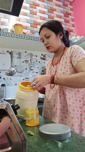 Ah ji 🤣🤪 #funny #comedy #youtubeshorts #@Nomitakirosoi-456