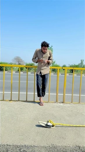 Rassi ne chappal 🩴 Chura ke la Diya #funny #comedy #shortsfeed #viralvideo