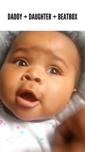 Ever seen a baby beatboxing? Prepare to have your mind blown because this little human has skills that are stage-ready! Barely a few months old and already dropping beats like a pro! @laguardiacross is sharing a cool moment in time that will last forever! Let’s take a moment to appreciate the incredible bond between this father and daughter. The way they’re locked in, sharing this musical moment, is pure magic. It’s a testament to the power of music and the extraordinary connection between paren