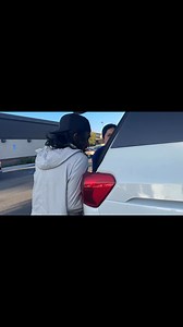 250 reactions · 17 comments | Phát cơm và tặng ba lô cho chú VGC | Thủy Giang | Facebook