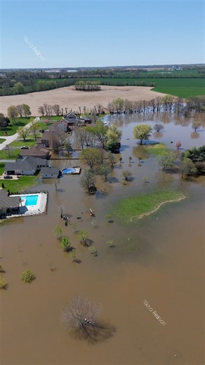 36 reactions · 3 comments | •LOST FILES• Another angle ofSouthwind Dr - Bowling Green, Kentucky 4/9/25 #kysky #nikkobeason #bgky #Kentucky | Nikko Beason | Facebook