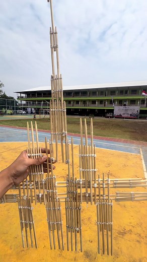 Pionering Techniques for Hut Pramuka Activities