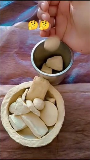 multani mitti #clay #shortvideo #eating #song #bollywood