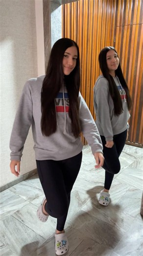 💕✈️ #viral #dance #trend #love #short #tiktok #funny #twins