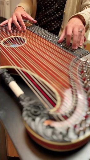 Austrian-slovenian folksong on the Zither