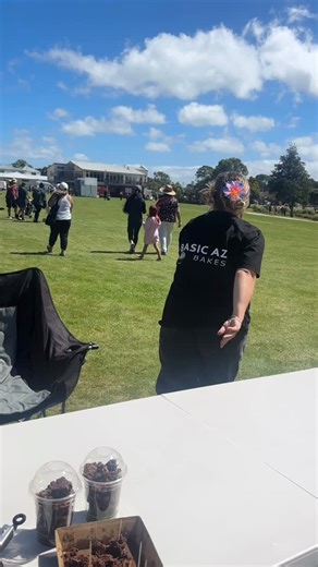 Basic Az Bakes | Brownies & Cookies NZ on Instagram: "Sammy baker has walked off the job guys! Order up to cheer her up 😉 #basicaz #lol #skit #orderup #idc"