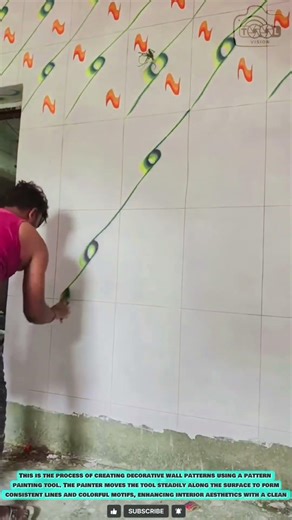 Decorative Wall Painting Tool: Diagonal Line Pattern Creation Technique