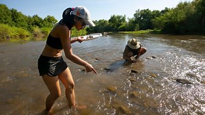 'Things their ancestors passed to me': Clam digging in Arizona runs deep for Cambodian families
