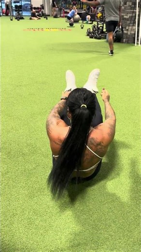 Hand stand blooper #youtubeshorts