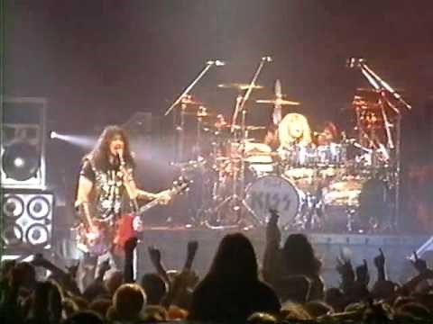 Kiss Live In San Bernadino 12/19/1992 Full Concert Revenge Tour