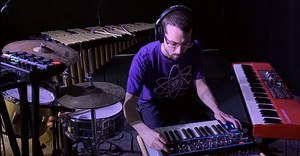 Live Looping Synth   Percussion