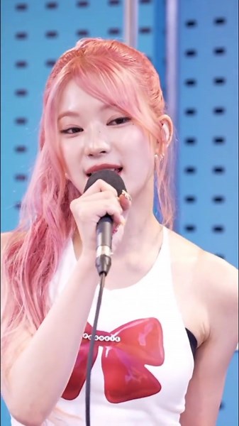 스테이씨[STAYC] '2 LOVE' Live Ver.