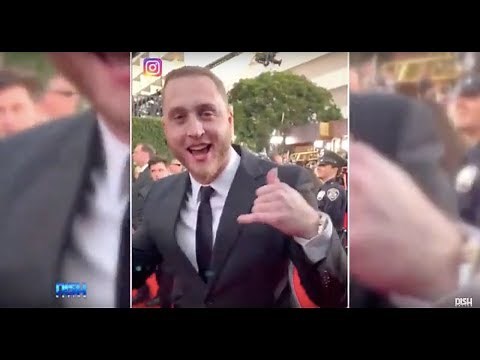 CHET HANKS DEBUTS QUESTIONABLE JAMAICAN ACCENT AT GOLDEN GLOBES
