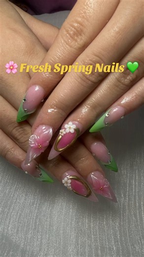 Green spring nails 🌸💚 Clean, cute, and a little sparkle ✨ 📍 Dazzling Nails & Spa – Fresno 📞 559-402-0789 #fresnonails #dazzlingnails #springnails #greennails #acrylicnails