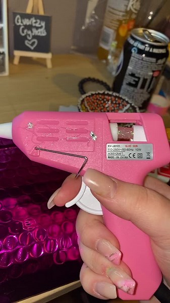 QuartzycrystalsUK on TikTok