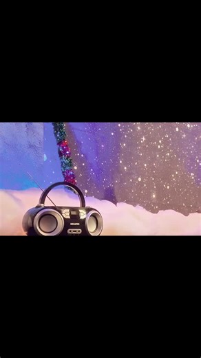 I can’t be the only one 😅 “Marry Me Christmas” video out now! Link in bio to full video. Written by me, @thisistylercain and @juliemoriva Shot and directed by @emtingleyphoto Fellow mean girls: @heyitsdaisyland @mollyadelebrown and @briticorn #meghanlinsey #marrymechristmas #millenialchristmas #meangirls #meangirlschristmas | Meghan Linsey